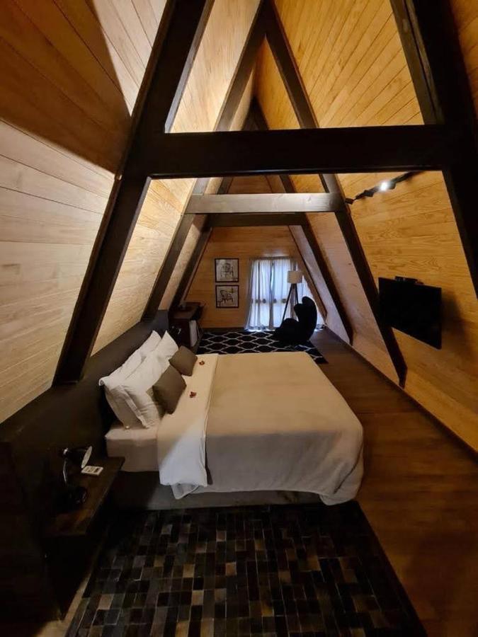 La Mansarda Hotel อูรูบิซิ ภายนอก รูปภาพ